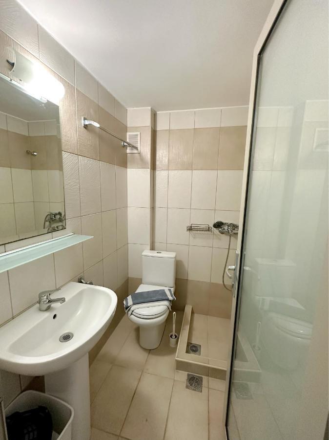 Hotel Palmera Сарті Екстер'єр фото